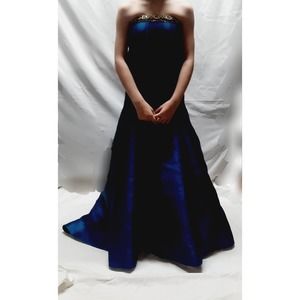 Panoply Navy strapless full skirt gown w/train sequin rhinestone beads 0